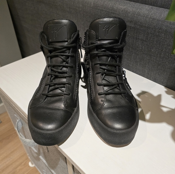 Giuseppe Zanotti Sneakers - Picture 3 of 10